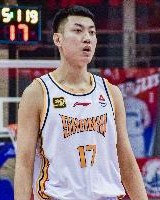 开云官方平台-上赛季场均5.4分4.4板！媒体人：焦海龙已经与山西队达成续约