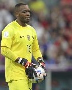 德尚领衔法国教练组致敬曼丹达：感谢你所做的一切，你是真正领袖